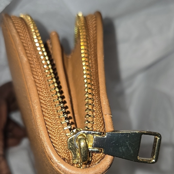 Tory Burch Brown Leather Wallet - Picture 10 of 16